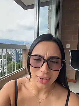 ValeriaTorress  online show from February 24, 7:01 pm