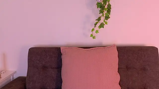 Miia Anderson online show from March 6, 12:55 pm