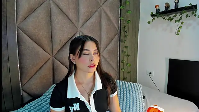 Miia Anderson online show from February 23, 12:04 pm