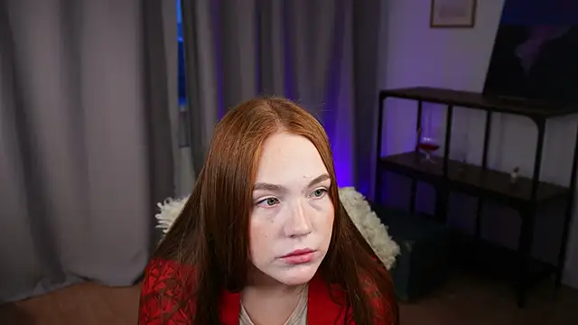 LeciaHollars online show from December 18, 4:17 am