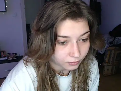 AlienforTwenty online show from December 19, 9:34 am