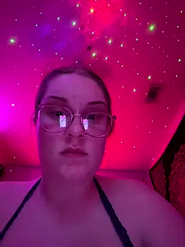 Paige-124 online show from December 16, 8:09 am