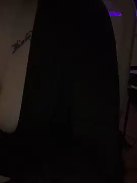 Melissaa00 online show from March 22, 5:19 pm