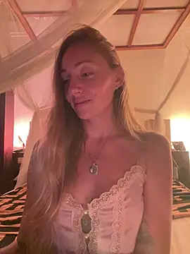 OpheliaRoxx online show from February 25, 7:29 am