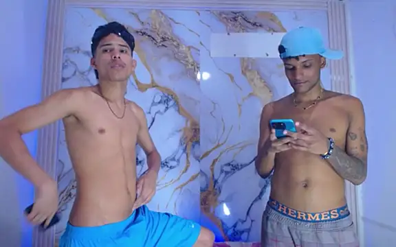 Damian and theo online show from February 24, 9:46 pm