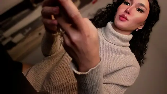 MissTransUSA online show from October 16, 9:01 am