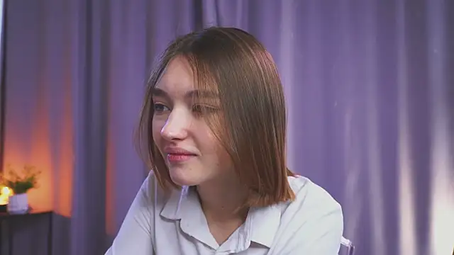 Leyla crsh online show from March 14, 7:09 am