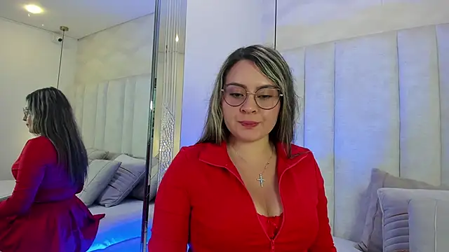 Im AuraGold online show from December 18, 12:43 pm