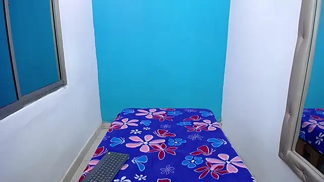 nicol grey online show from January 17, 4:53 am