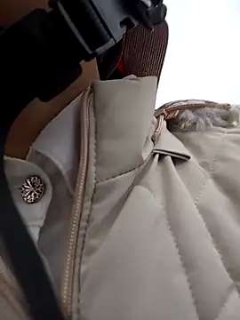 Girl cutee online show from February 24, 9:19 am