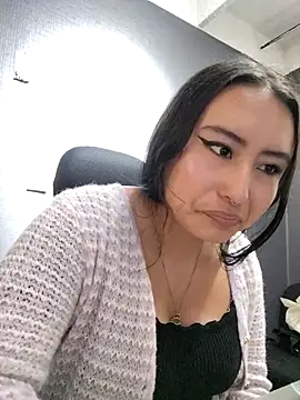 Venuz Rivers  online show from January 14, 1:38 pm