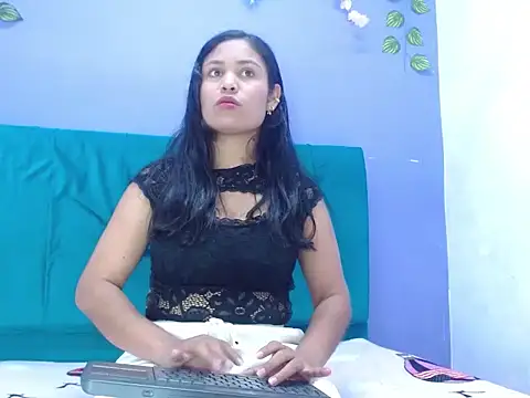 abrendacandycm101 online show from December 17, 7:18 pm