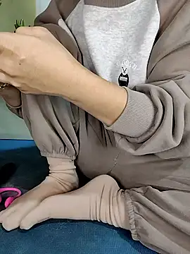 hi-miki online show from January 7, 2:59 am