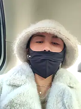 zzdd999 online show from January 8, 3:32 am