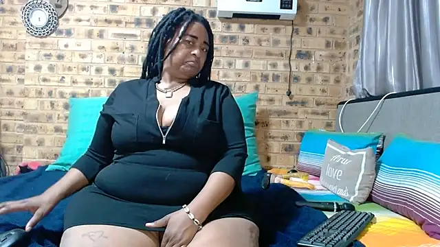 AFRICANBOOTYLICIOUS online show from May 30, 3:48 am