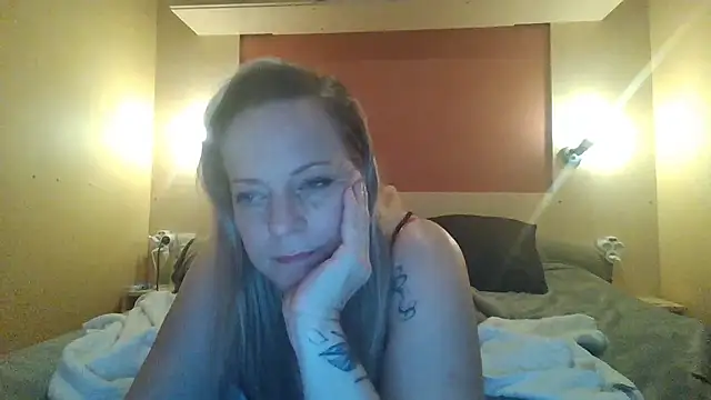 Miss-Chupagirly online show from January 15, 9:54 pm