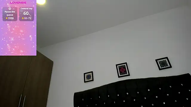 michellmorgans  online show from February 15, 10:36 am