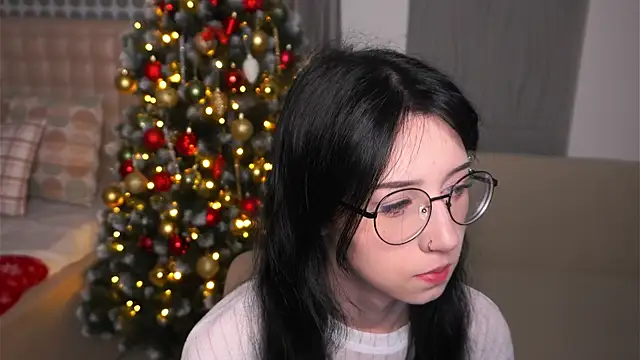 DeliaLoma online show from January 8, 5:22 am