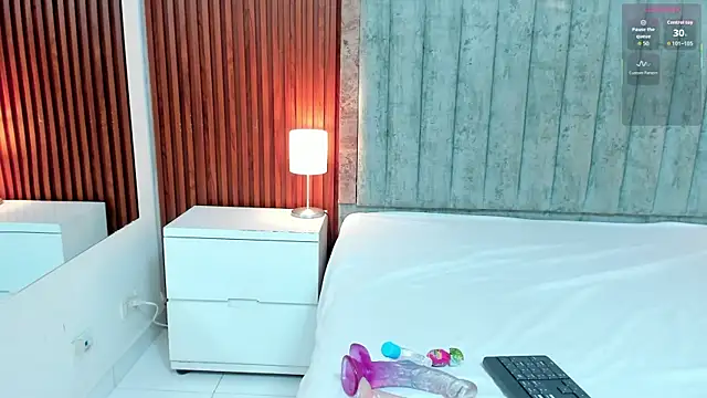 Lakisha Jackson  online show from February 10, 7:50 pm