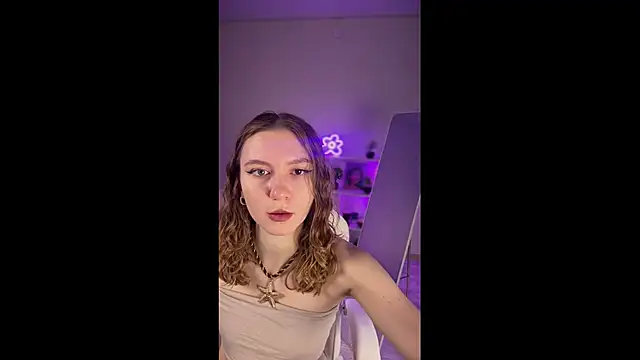 KellySunn online show from March 16, 9:02 am