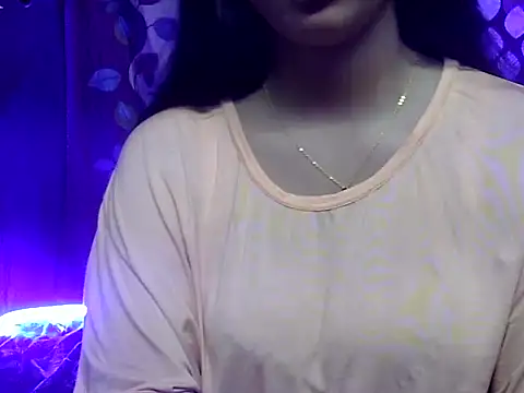 cute Dirty Diva online show from March 10, 5:00 am