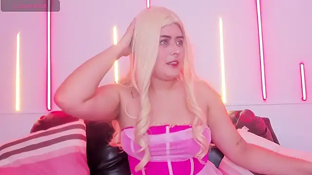 Annycolsonnn online show from December 22, 1:03 pm