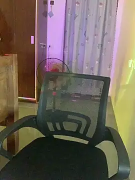 Sofiababy22 online show from April 12, 2:20 pm