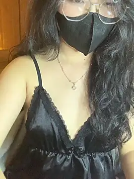 Sofiababy22 online show from March 4, 3:40 pm