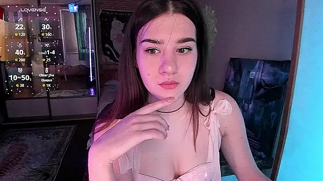 Sweetie Cattt online show from January 16, 8:32 am