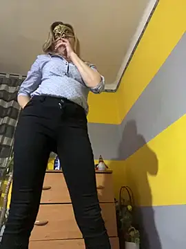 SexyMamiVee online show from February 8, 5:05 pm