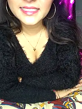 Saumyy online show from February 23, 6:18 pm