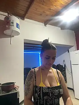 donatella07 online show from January 12, 12:16 am