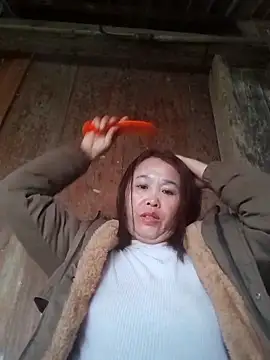 dakota-kis online show from March 21, 8:19 am