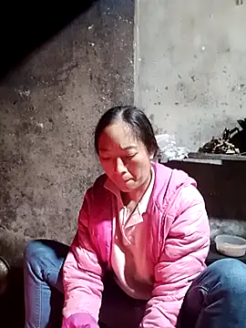 muamua99 online show from January 6, 11:30 pm