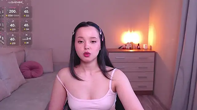 lia hetty online show from March 14, 2:29 pm