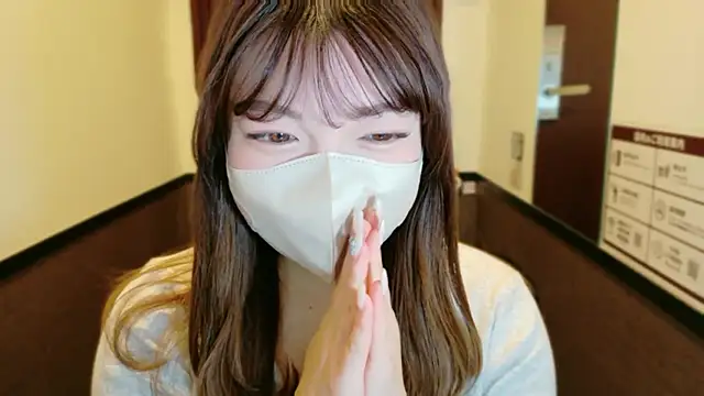   Yui  online show from January 10, 2:27 am