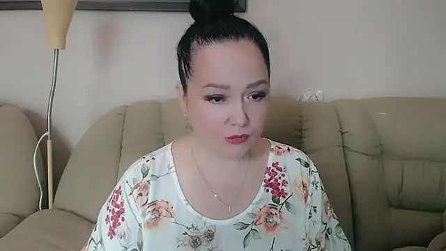 infinity loveliness online show from October 6, 7:14 am