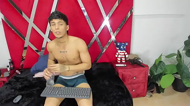 aishaxht online show from March 22, 9:10 pm