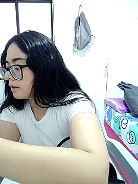 SweetAlbedo online show from February 20, 7:04 pm