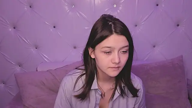 xxxnaughtyfoxyxxx online show from May 22, 7:23 pm