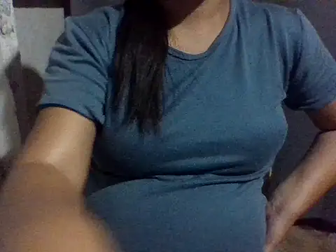 sweetprinces08 online show from March 23, 8:15 pm