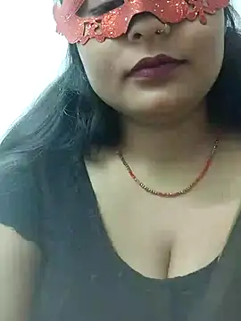 Cute-angle-1 online show from February 13, 4:41 pm