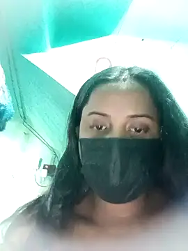 debpriyasen92 online show from February 14, 4:36 am