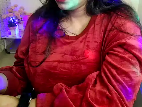 Love gaur1 online show from January 6, 6:33 pm