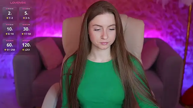 AlexaFleur online show from March 9, 8:01 pm