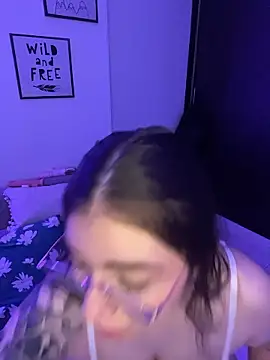 soffmoon online show from January 14, 6:07 am