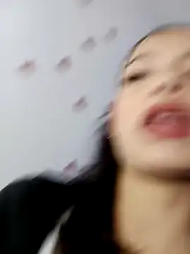 honeyluxe  online show from February 28, 4:45 am