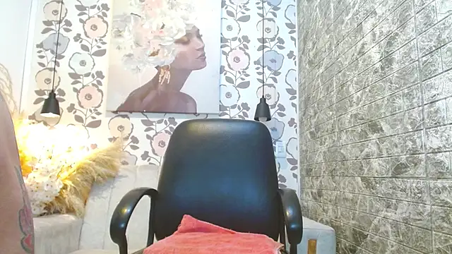 Nicolleth tk online show from January 9, 10:14 pm