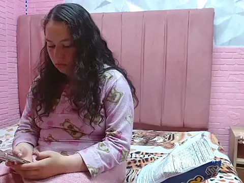 musaleva303av online show from January 6, 2:37 am