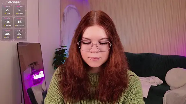 A Lot of Bunny online show from February 26, 9:08 am